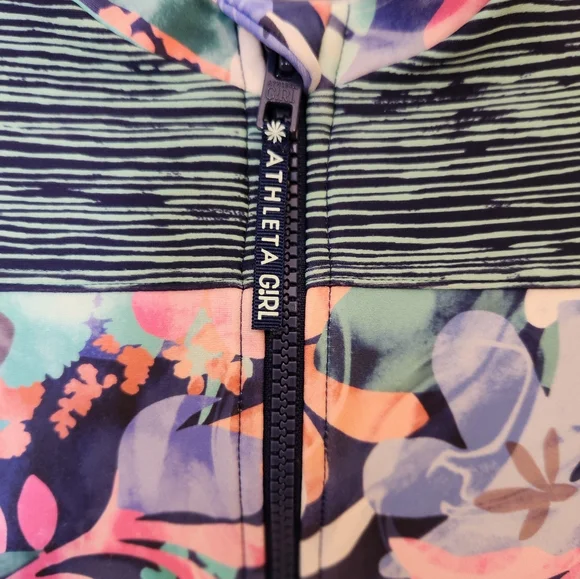 Athleta Girl Onepiece Longsleeved Rashguard, EUC!